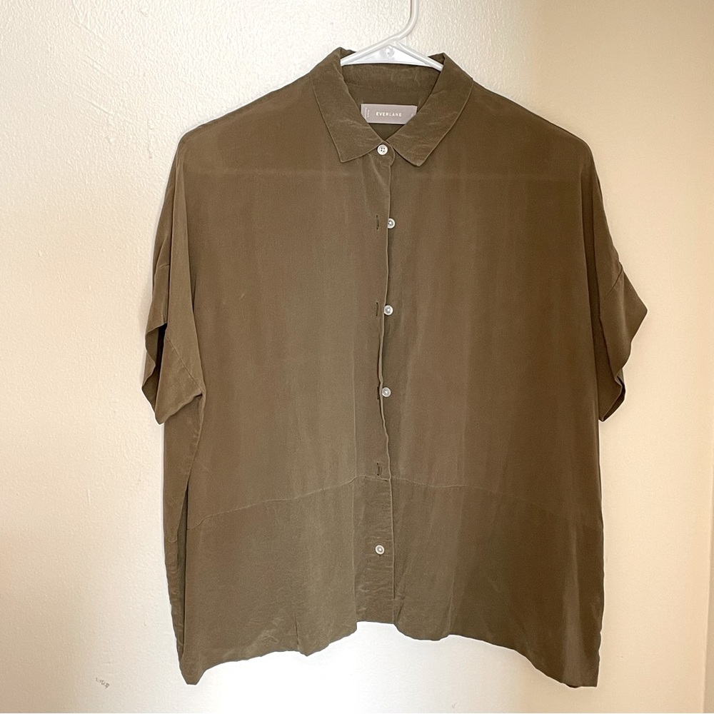 Everlane washable silk short sleeve button down